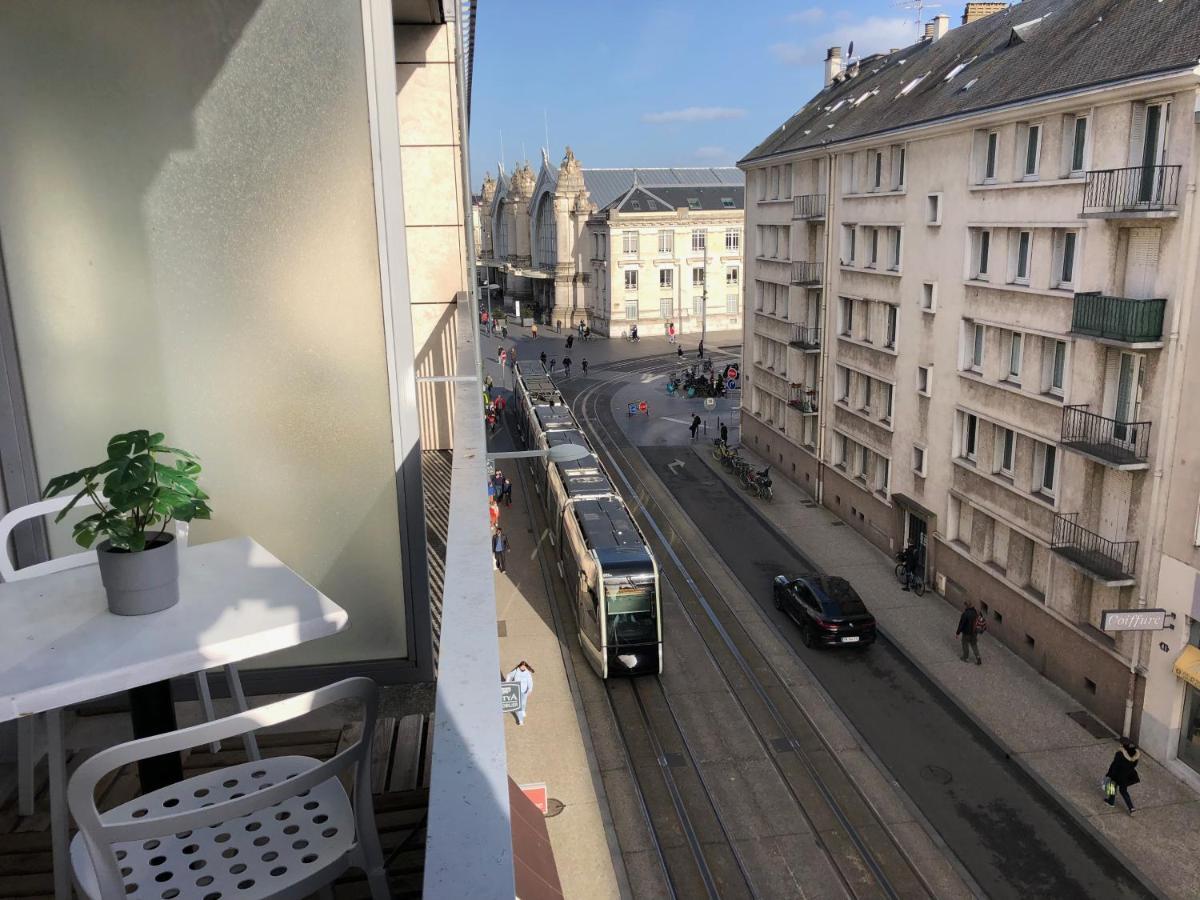 Studio Avec Balcon & Parking Gratuit - Tours Gare Экстерьер фото